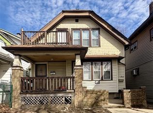 3706 N 26th St, Milwaukee, WI