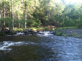 1021 Country Creek Ln, East Stroudsburg, PA 18302