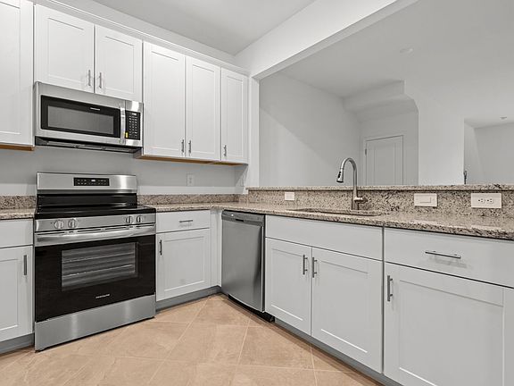 4th image of 14150 Gardeners Way