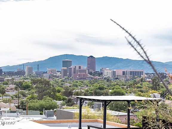 5th image of 213 N Boulder Ter #4