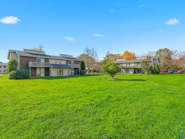 The Residences at Buttonwood