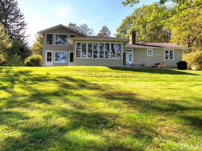 63 Old Cne Rd — Photo 6
