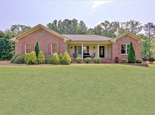 160 Riverbend Dr, McDonough, GA 30252
