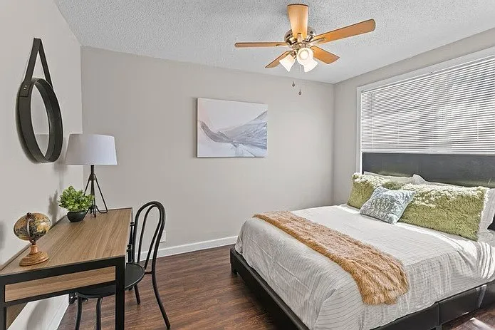 Townhomes at South Highlands
