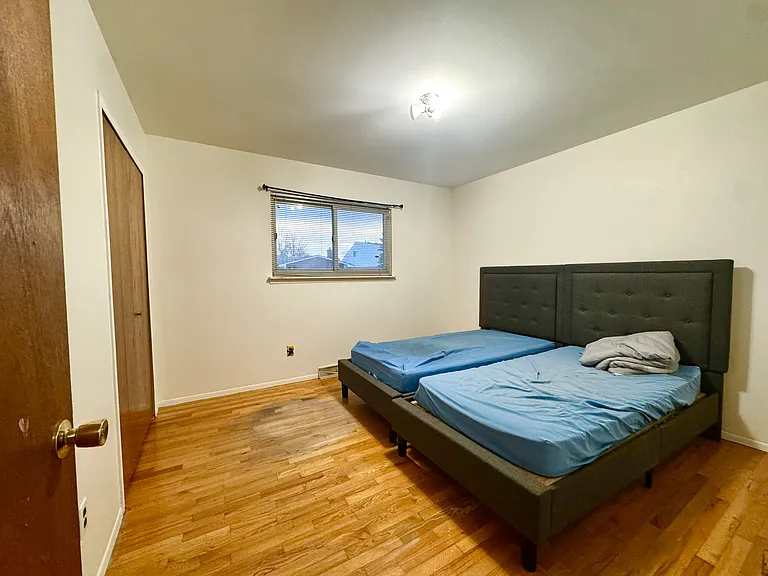 2868 Groves Dr — Photo 19