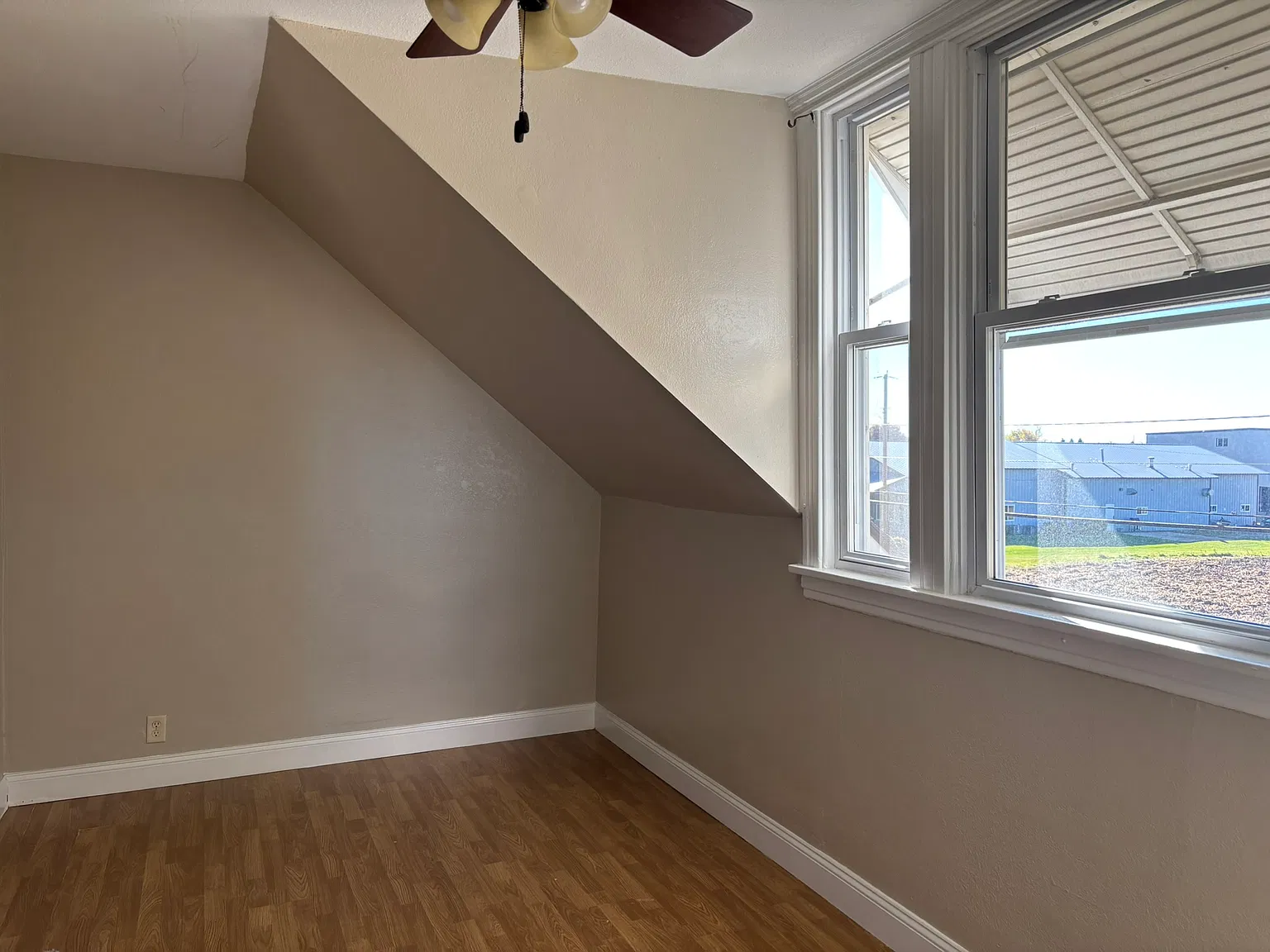 Studio, 373 sqft, $1,000 — Photo 1