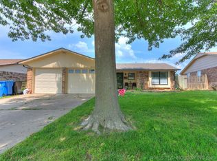 433 S Oak Ave, Broken Arrow, OK 74012