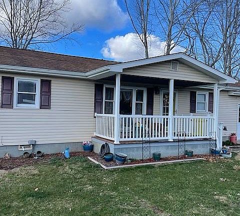 Front of house with porch
