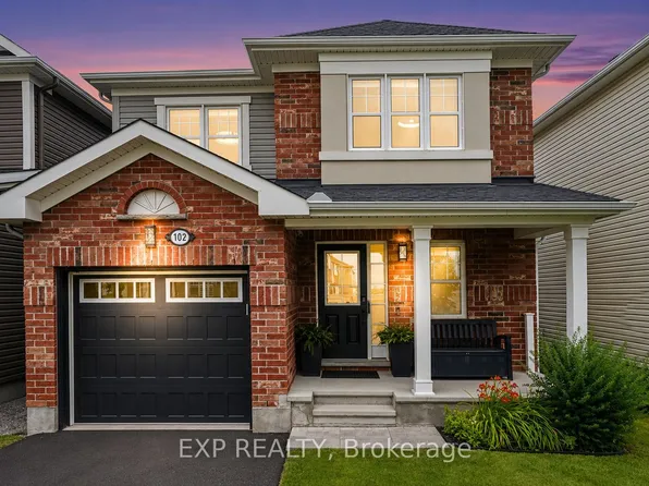 102 Burbot St, Ottawa, ON K2J 6J7