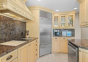 1000 Longboat Club Rd #601 — Photo 6