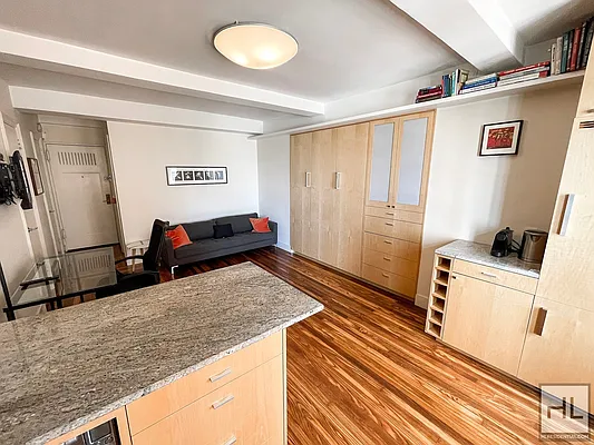 Rented by Highline Residential | media 3