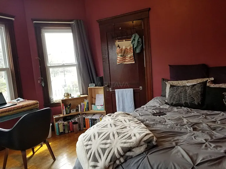 14 Warner St #2 — Photo 5