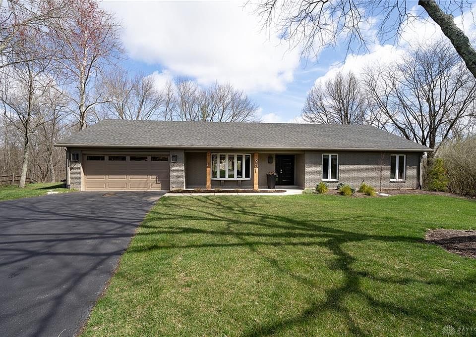 1st image of 901 Cedar Creek Cir