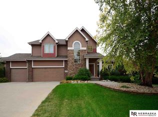 5317 S 165th St, Omaha, NE 68135