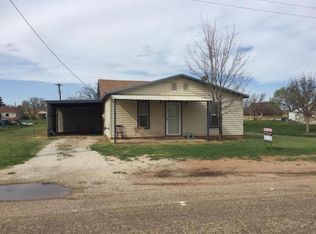 307 W South 2nd St, Roby, TX 79543