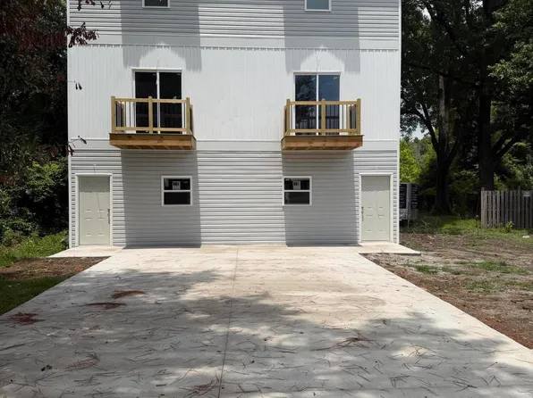 231 Barbara Avenue, Midway Park, NC 28544