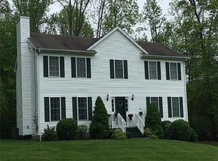 135 Harvest Ridge Rd, Stratford, CT 06614