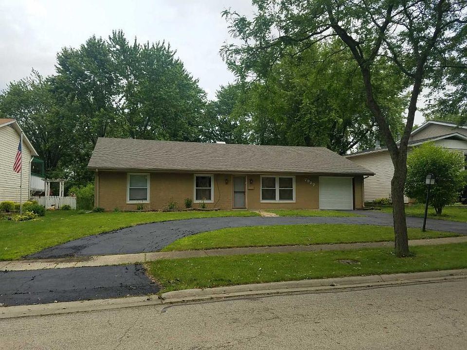 1st image of 7927 Sherwood Cir N