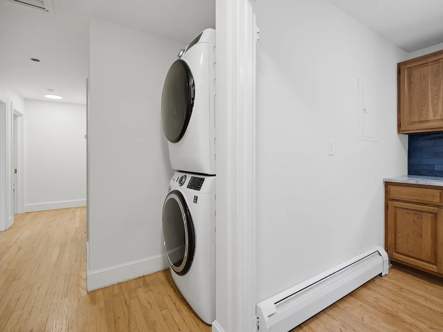 2 bed, 1500 sqft, $2,500 — Photo 4