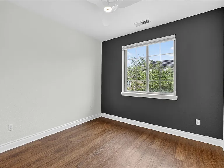 10126 Ridgegate Cir — Photo 11