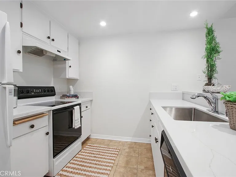 63 Cresta Verde Dr — Photo 3