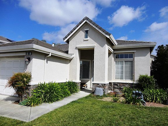 2nd image of 869 Sorrento Dr