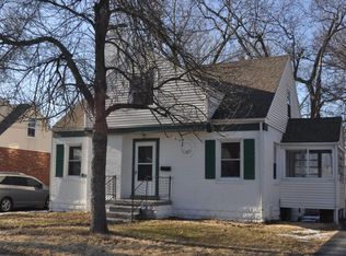 39 Patricia Ave, Saint Louis, MO 63135