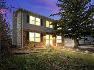 419 Sierra Dr, Cheyenne, WY 82009