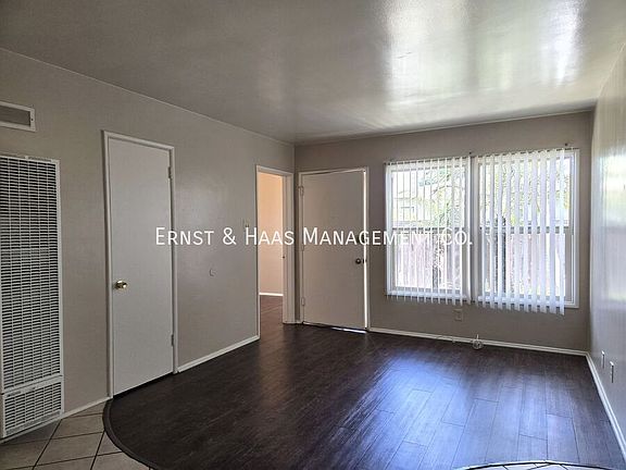 5th image of 4552 N Lakewood Blvd