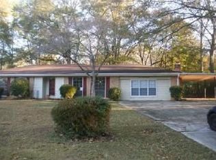 6674 Hawes Dr, Lithonia, GA