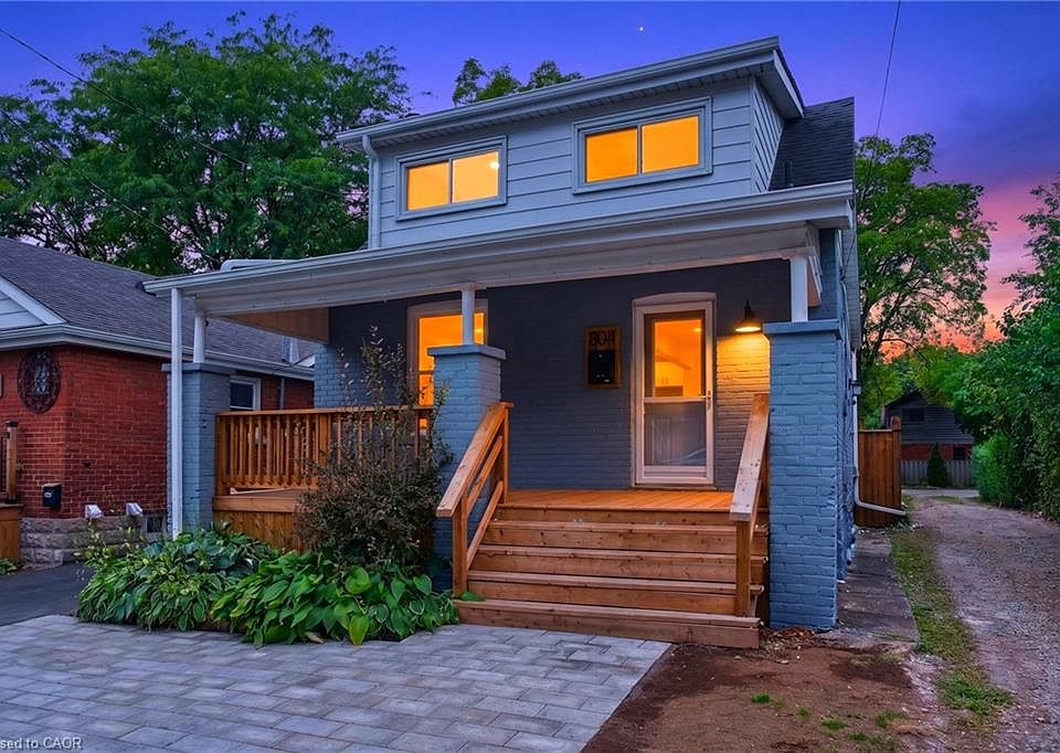 1st image of 304 Park St W