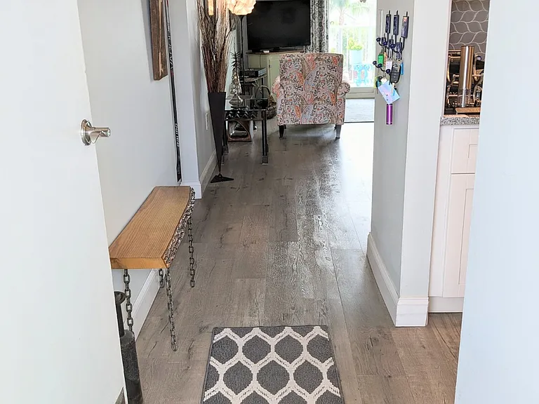 464 N Paula Dr #305 — Photo 5