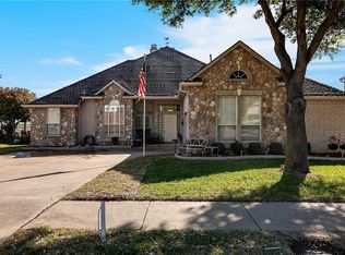 2909 Sunrise Dr, Rowlett, TX 75088