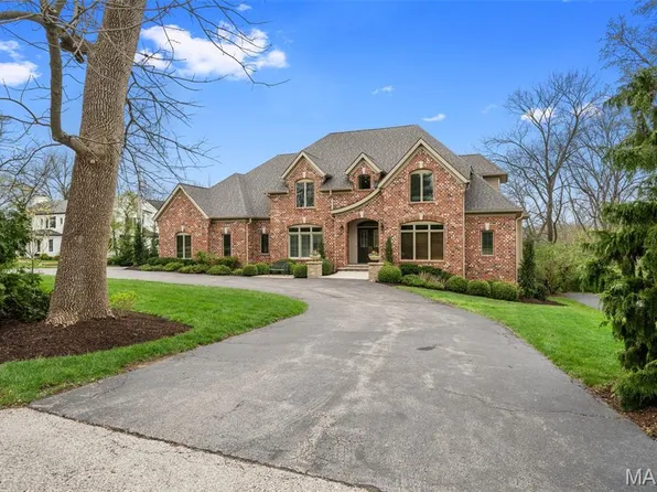 511 S Warson Rd, Saint Louis, MO 63124