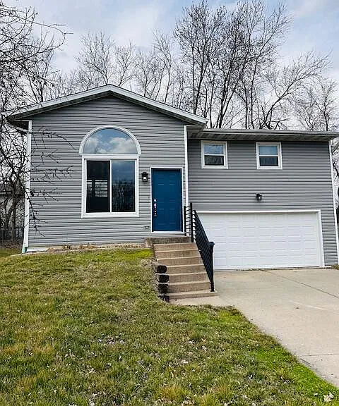 511 Turner Ave — Photo 2