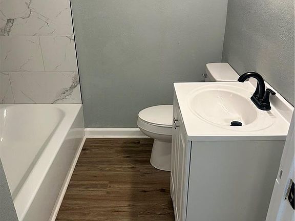 4th image of 6427 Faraday Ct