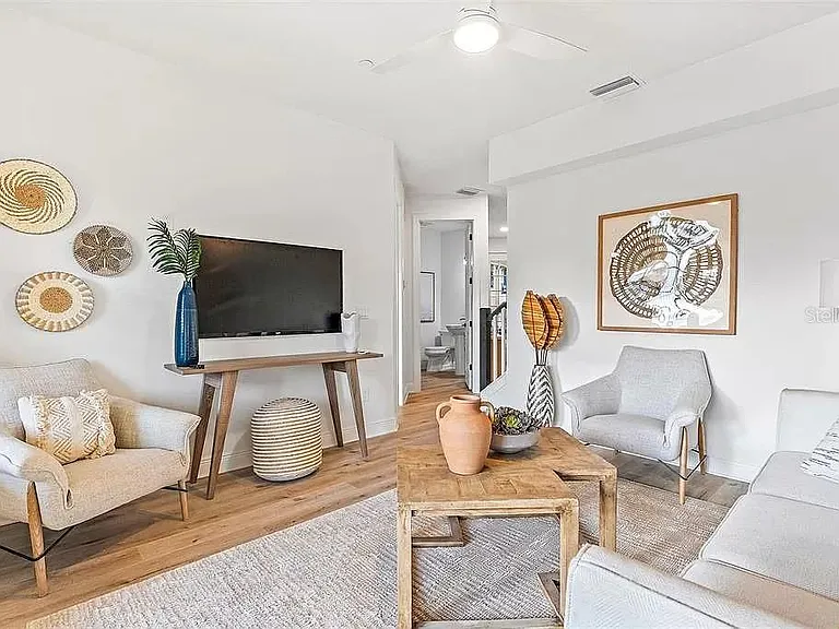 6418 Margarita Shores Ln — Photo 13