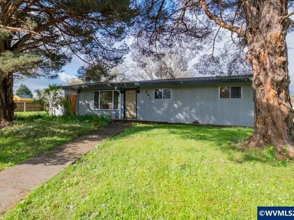 341 NE Cambridge Cir, Corvallis, OR 97330