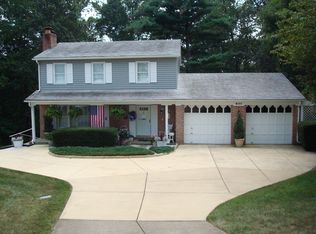 8111 W Point Dr, Springfield, VA 22153