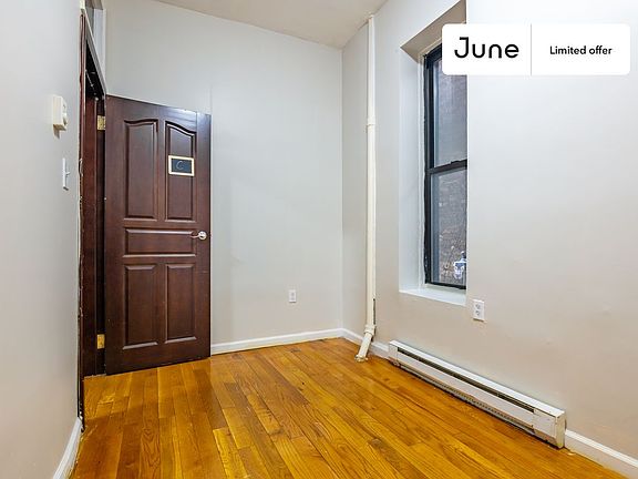 4th image of 243 W 109th St #3C