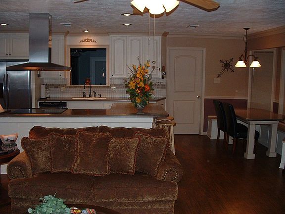 kitchen from den
