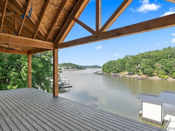 486 Pershing Dr, Camdenton, MO 65020