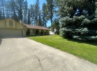 5696 N Parkwood Cir, Coeur D Alene, ID 83815