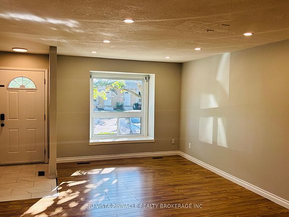 4th image of 577 3rd St #39