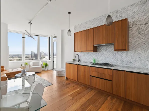 21 India St, Brooklyn, NY