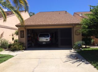 1073 Island Way, Leesburg, FL 34748
