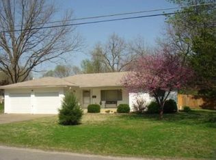 807 N Water St, Butler, MO 64730