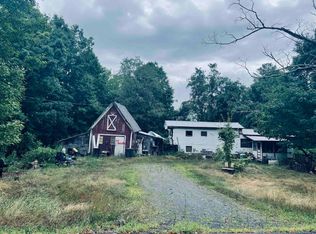 342 Calavant Hill Rd, Charlestown, NH 03603