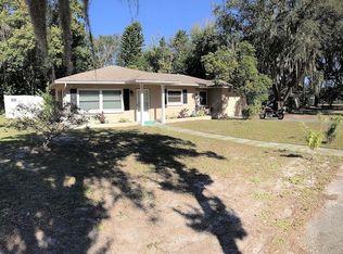 2855 Southland Rd, Mount Dora, FL 32757