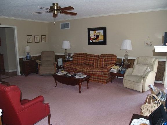 4th image of 133 Ashwood Dr